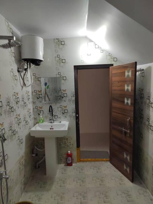 Gangi Kota North Flat Apartment Kovvur Exterior foto